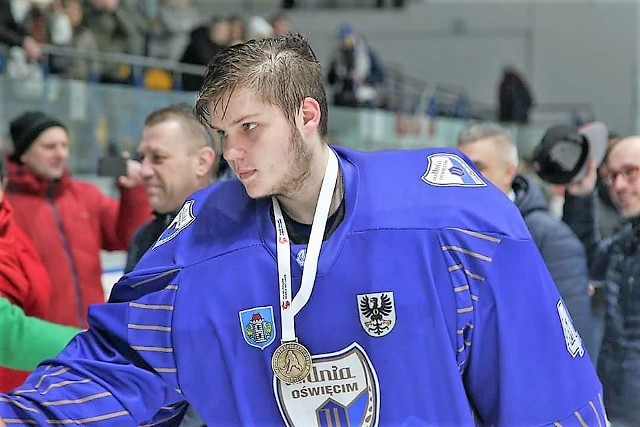 Sebastian Lipiński zdobył hokejowe mistrzostwo Polski juniorów starszych z Unią Oświęcim, ale został także wybrany najlepszym bramkarzem turnieju finałowego rozegranego w Jastrzębiu.