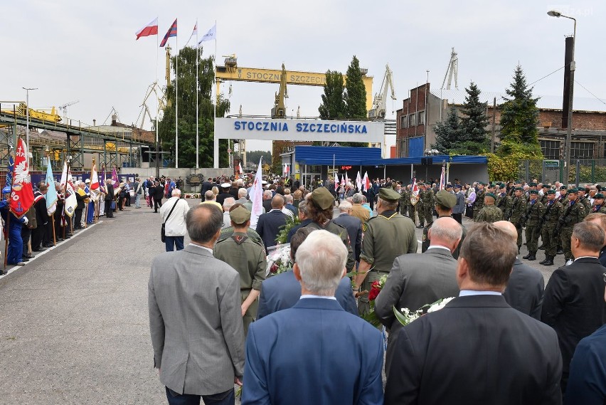 38. rocznica porozumień sierpniowych w Szczecinie. Uroczyście i podniośle [ZDJĘCIA]