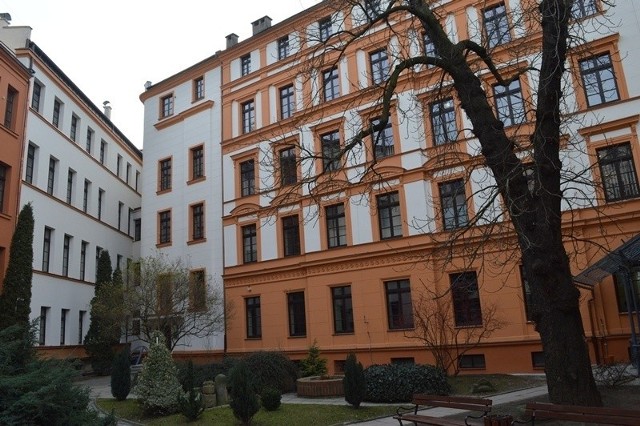 Zabytkowe budynki Akademii Muzycznej przy pl. Jana Pawła II