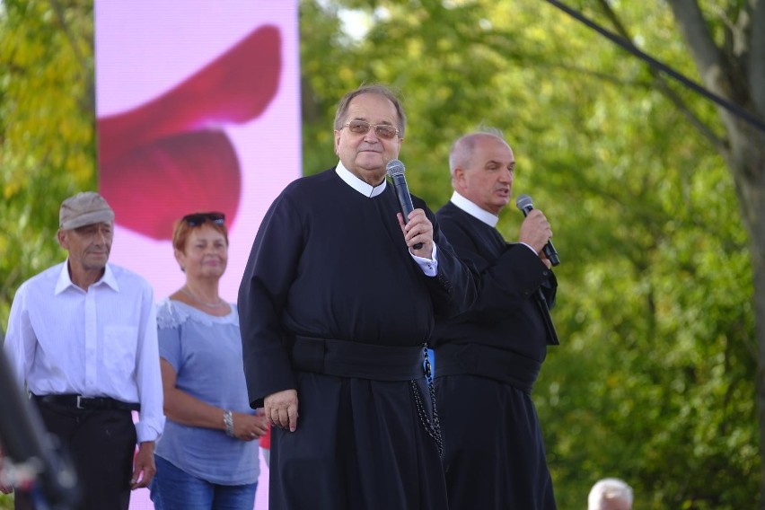 Choć trudno w to uwierzyć, o. Tadeusz Rydzyk ma już 76 lat....