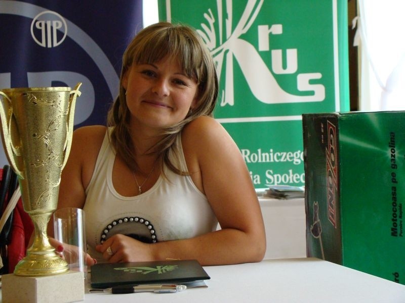 Joanna Gołębiowska z Trzebiełucha, zwyciężczyni konkursu.
