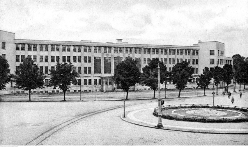 Budynek Urzędu Wojewódzkiego, który władze Torunia...