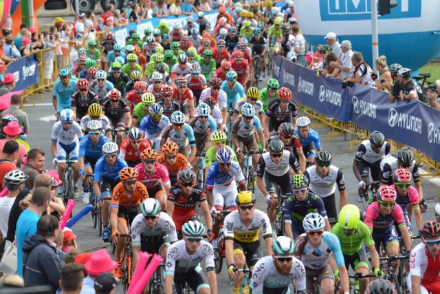 Tegoroczny wyścig Tour de Pologne obejmuje 10 dzielnic Tarnowskich Gór. Szczególne utrudnienia w ruchu dla kierowców będą dotyczyć DK 11, DK 78, dróg powiatowych: Piłsudskiego, Grzybowej, Kościelnej, Ks. Płonki, Powstańców Warszawskich, Starowapiennej, Wiejskiej, Janasa, Pyskowickiej, dróg w gminie Zbrosławice: ul. Wolności, Oświęcimska, Wyzwolenia, pozostałych dróg powiatowych: Repeckiej, Witosa, Żeromskiego, Bytomskiej i Częstochowskiej.