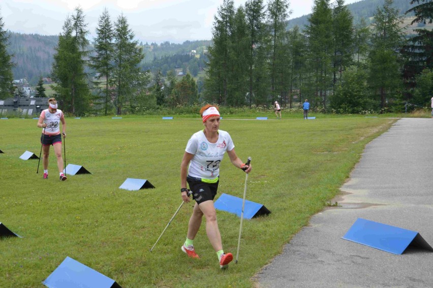 Kościelisko. Ścigali się w zawodach Nordic Walking. Wystartowała też Krystyna Guzik [ZDJĘCIA]