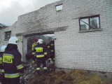 Nastolatek podejrzewany o spalenie budynku w gminie Waśniów [ZDJĘCIA]