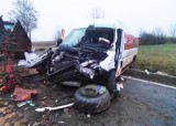 Bus zderzył się z ciągnikiem w Drzecinie koło Słubic. Jedna osoba trafiła do szpitala