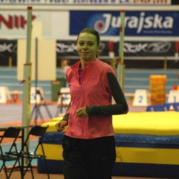 Bożena Łukasik przygotowuje się w Spale do halowych mistrzostw świata. W piątek wystartuje w mityngu w Niemczech.
