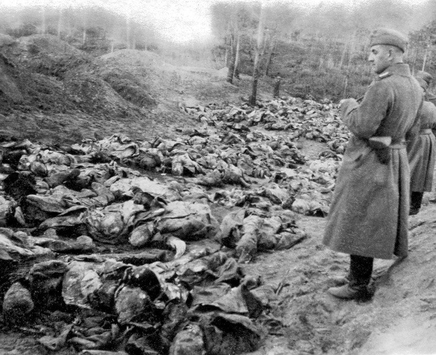 Katyń był jednym z największych zbrodni wojennych...