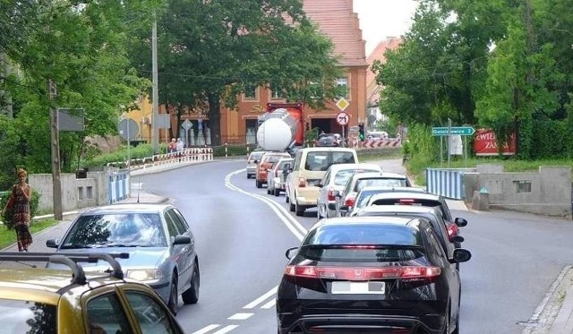 Powstanie obwodnicy Niemodlina wpłynie na wzrost poziomu bezpieczeństwa zarówno kierowców, jak i mieszkańców Niemodlina oraz wsi Brzęczkowice i Sosnówka.