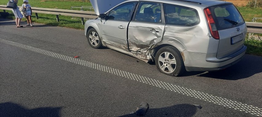 Wypadek na A4 przed bramkami poboru opłat w Karwianach