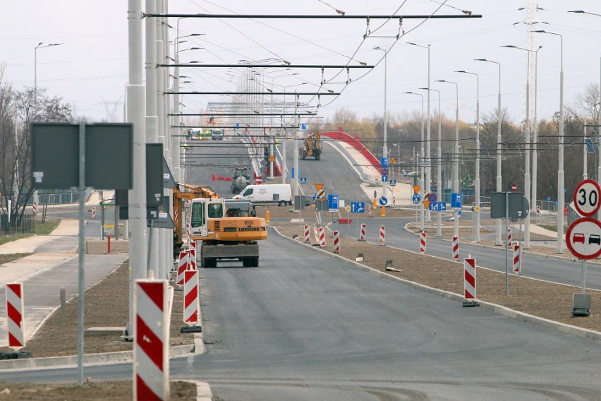 Finał prac przy Grygowej. Za 70 milionów przebudowano 1,5 km ulicy, zburzono najdłuższy wiadukt w Lublinie (ZDJĘCIA)