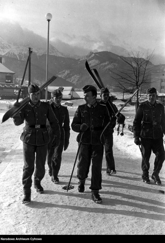 Zakopane w czasach hitlerowskiej okupacji. Unikatowe zdjęcia z czasów wojny 