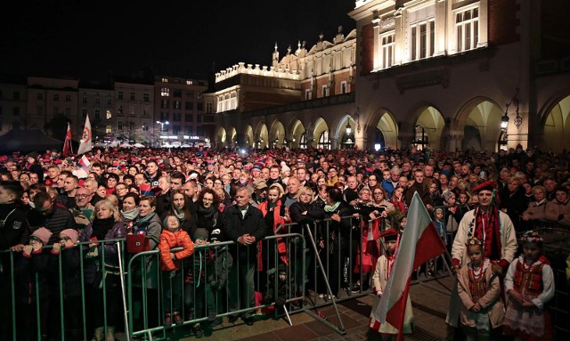 Krakowskie Lekcje Śpiewania od 20 lat gromadzą krakowian na radosne patriotyczne świętowanie