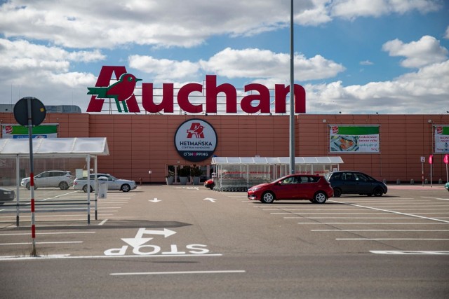 Po zamknięciu sklepów w Grudziądzu i Lubinie, Auchan będzie mieć 70 sklepów w Polsce.