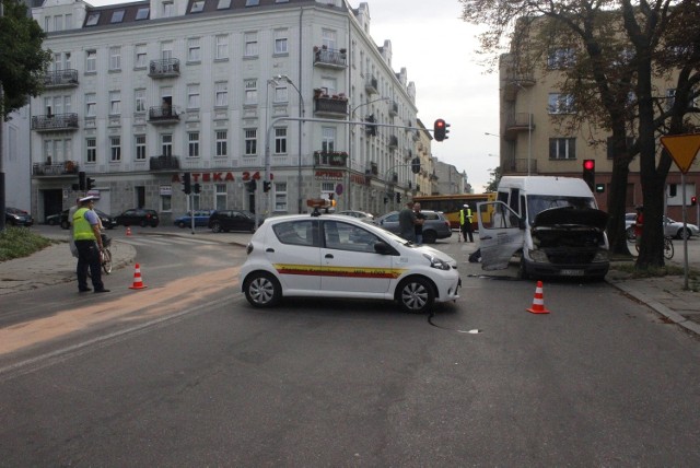 Wypadek na skrzyżowaniu Radwańskiej i Wólczańskiej w Łodzi
