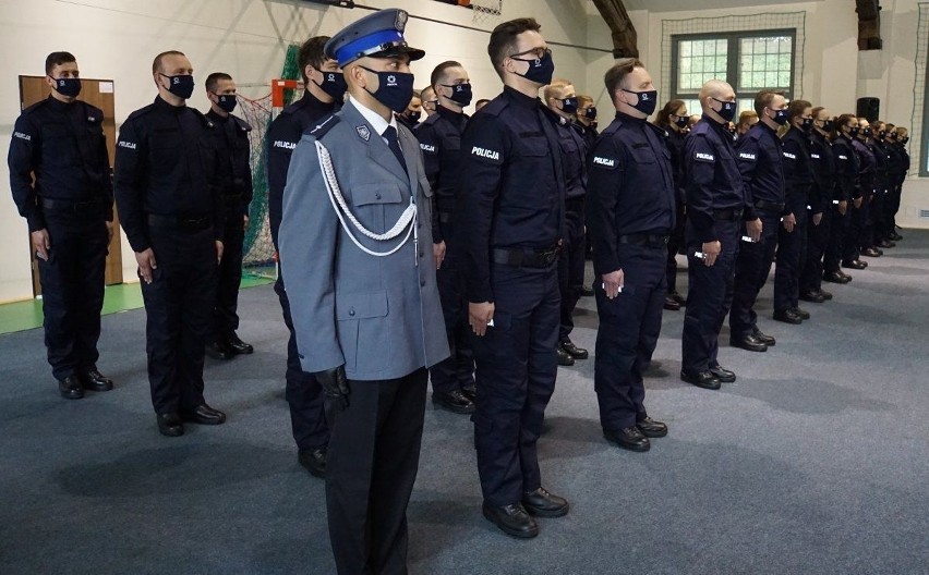 Nowi policjanci na Mazurach. W tych komendach będzie ich więcej