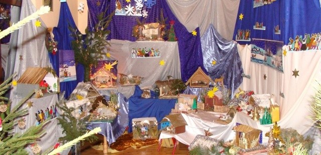Wystawa bożonarodzeniowych szopek w przedszkolu w Pacanowie prezentowała się bardzo okazale.