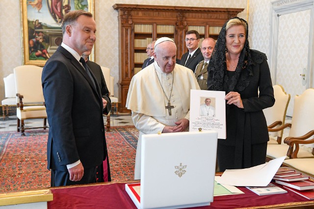 Andrzej Duda jest pierwszym prezydentem, którego papież przyjął na audiencji od wprowadzenia w Watykanie lockdownu.