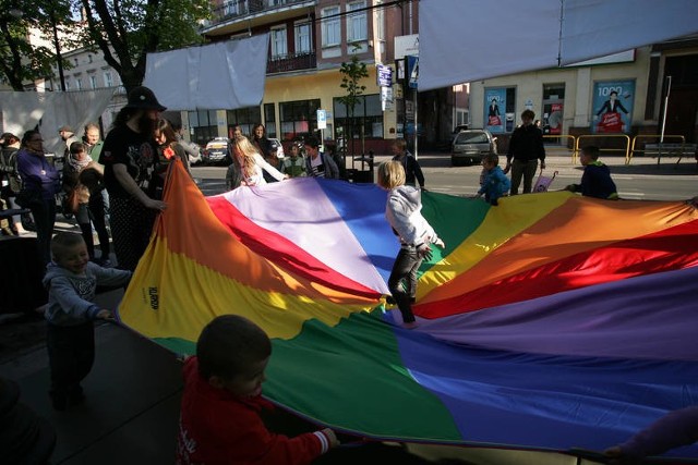 Pierwsza edycja SALWY, czyli Słupskiej Akcji Lokalnego Wystrzału Artystycznego.