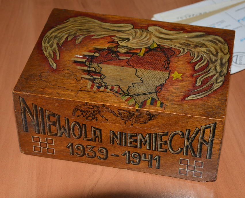 Drewniane ozdobne pudełko wykonane przez Aleksandra...