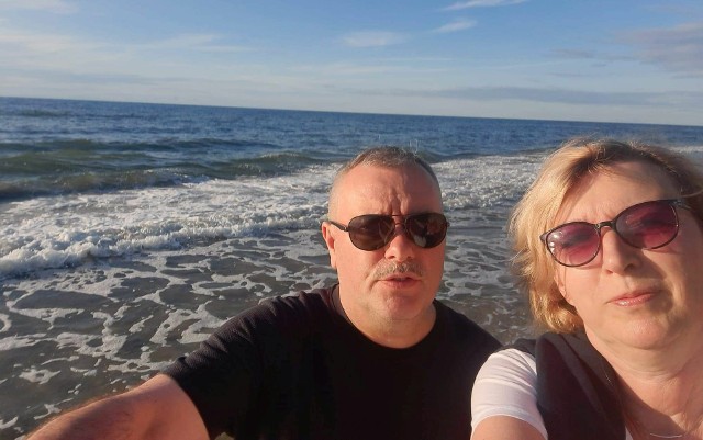 Marek Juszczyk z żoną Beatą nad morzem. Więcej na kolejnych zdjęciach.