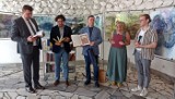 Dolnośląska Biblioteka Publiczna szykuje się do otwarcia Biblioteki Słowiańskiej. Już prawie 2000 książek przyszło z Ukrainy