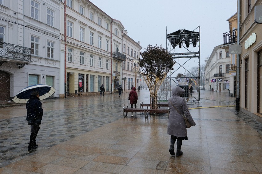 Sylwester w Lublinie. Dwie sceny już stoją. Sprawdź, co będzie się działo (ZDJĘCIA)