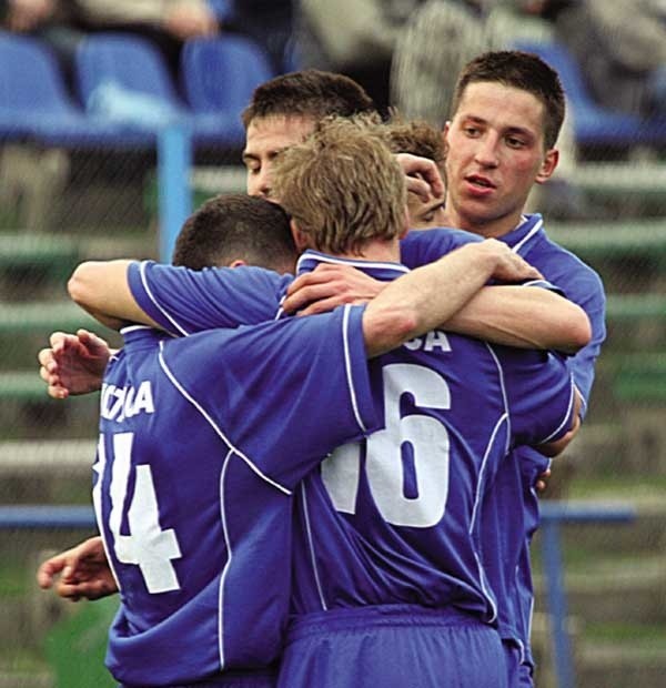 Kibice w Kołobrzegu mogą być zadowoleni, Kotwica w dwóch meczach zdobyła sześć punktów.