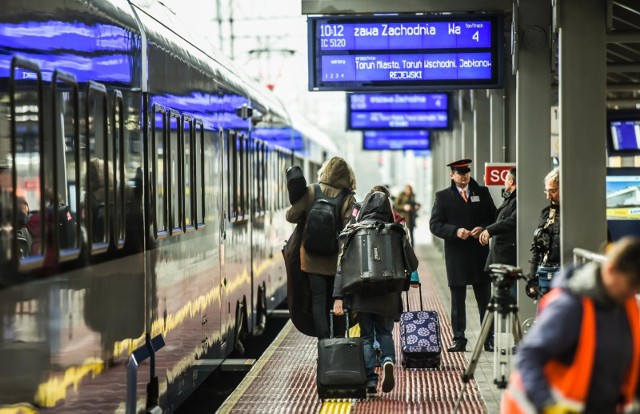 Pociąg IC Rejewski po raz pierwszy na trasie Bydgoszcz - Warszawa.