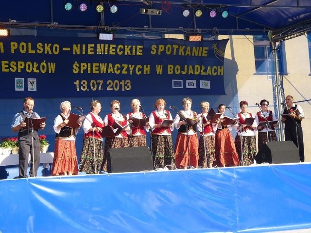 Na tę okazję do Bojadeł zjechały się zespoły śpiewacze z powiatu zielonogórskiego oraz nowosolskiego, a także z zaprzyjaźnionej gminy partnerskiej z Niemiec. 