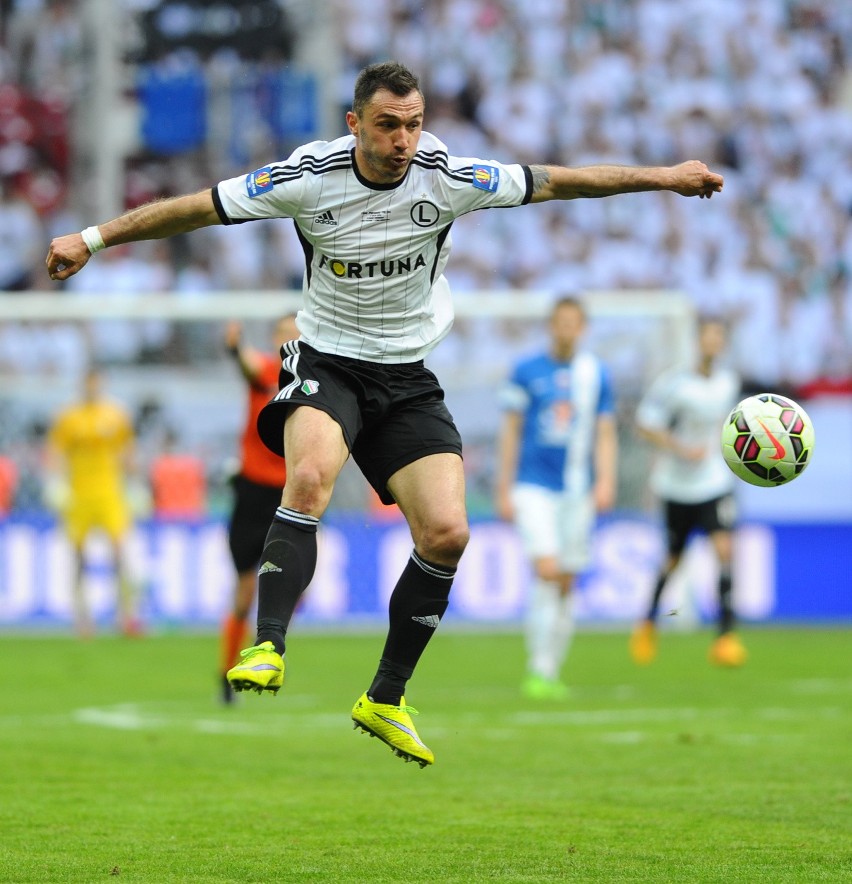 Legia Warszawa pokonała w finale Lecha Poznań na Stadionie...