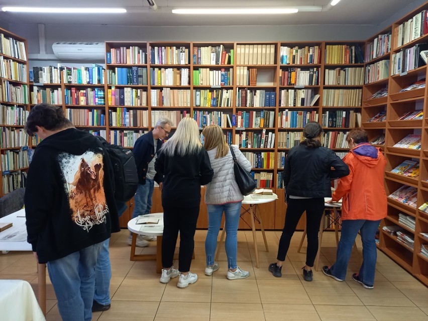 2 tys. nowych książek dla zgierskiej biblioteki. Placówka otrzymała prawie 30 tys. zł dofinansowania