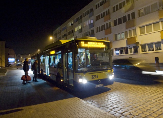 Autobusów w kierunku Krępy jest teraz za mało. Wkrótce jednak pojawią się kolejne połączenia. 