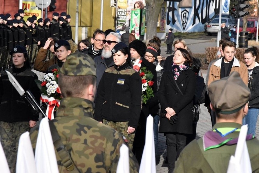Miejska część uroczystości wyzwolenia Oświęcimia i byłego obozu Auschwitz-Birkenau odbyła się na placu Kościuszki