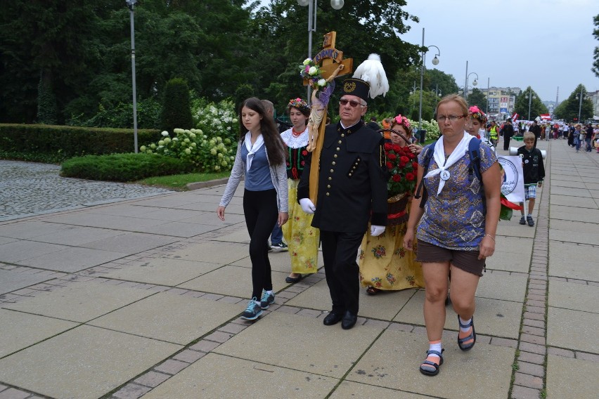 Pielgrzymka Rybnicka dotarła na Jasną Górę [ZDJĘCIA]