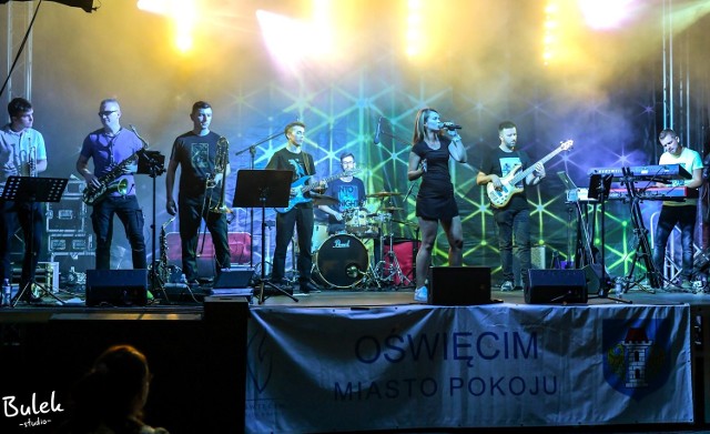 Gwiazdą wieczoru podczas świątecznego koncertu u salezjanów w Oświęcimiu był zespół Kiwi