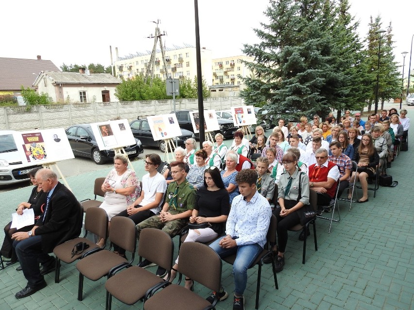 Małkinia Górna. Narodowe Czytanie ośmiu nowel, 7.09.2019. W czytaniu i słuchaniu wzięło udział ponad 80 osób [ZDJĘCIA]