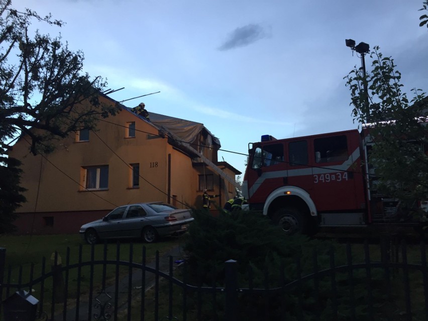 Trąba powietrzna dokonała gigantycznych zniszczeń w Librantowej i Koniuszowej. Zerwała dachy z kilkunastu budynków