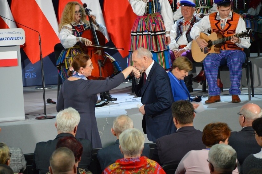 Jarosław Kaczyński odwiedził Tomaszów Mazowiecki ZDJĘCIA 