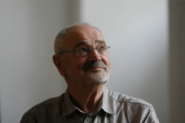 Sylwester Chęciński, reżyser i scenarzysta, absolwent łódzkiej Szkoły Filmowej