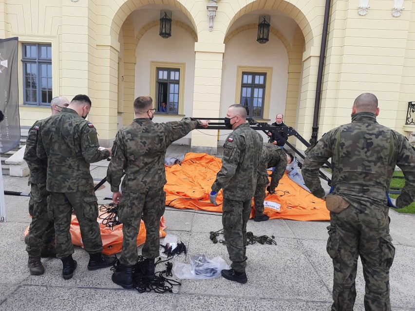 Majówkowe szczepienia przed pałacem Branickich. Nie trzeba się rejestrować!