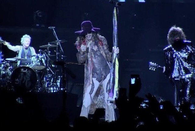 Koncert Aerosmith w Atlas Arenie w Łodzi (fot. TVN24/x-news)