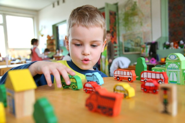 Okazuje się, że do dwóch łapskich przedszkoli nie dostanie się aż 41 maluchów.