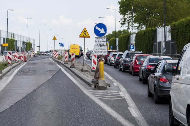 Kraków, Gdańsk, Warszawa czy Lublin? Które miasto w Polsce zasługuje na miano najbardziej przyjaznego kierowcom? Tego typu informacje postanowili sprawdzić specjaliści z Oponeo. Na podstawie danych pochodzących z systemu Yanosik, urzędów miast czy zarządów dróg przeanalizowali niemal każdy aspekt wpływający na życie kierowcy w mieście. Fot. Szymon Starnawski