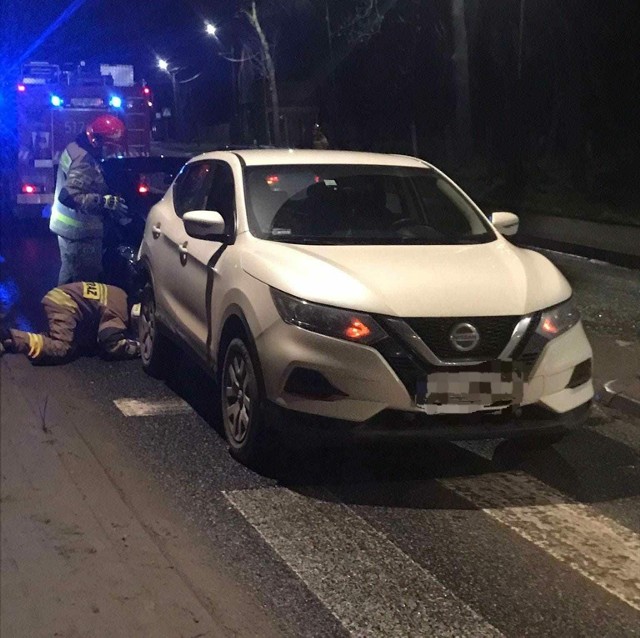 Zderzenie dwóch pojazdów na ul. Pszczyńskiej w Rajsku. Są utrudnienia w ruchu