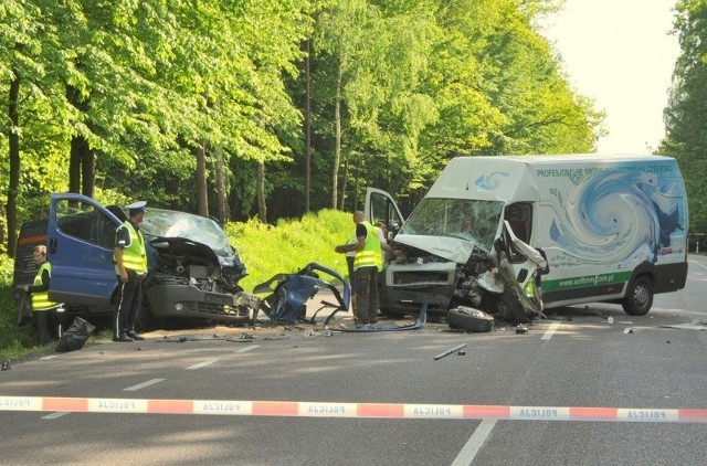 24-letni kierowca z Podkarpacia zginął w wyniku wypadku na krajowej "19" w okolicach Pułankowic. Do tragicznego zdarzenia doszło w poniedziałek około godziny 14.30.
