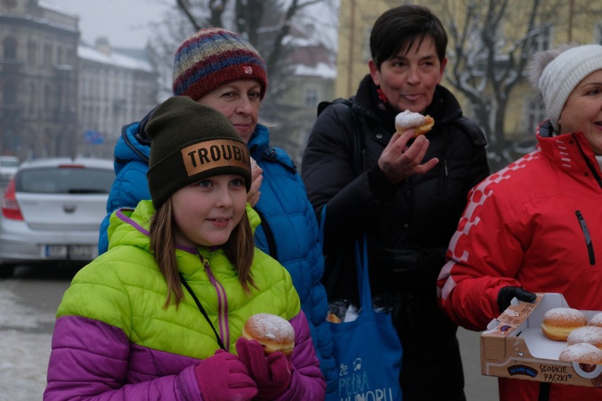 W Tłusty Czwartek członkowie i sympatycy Platformy...