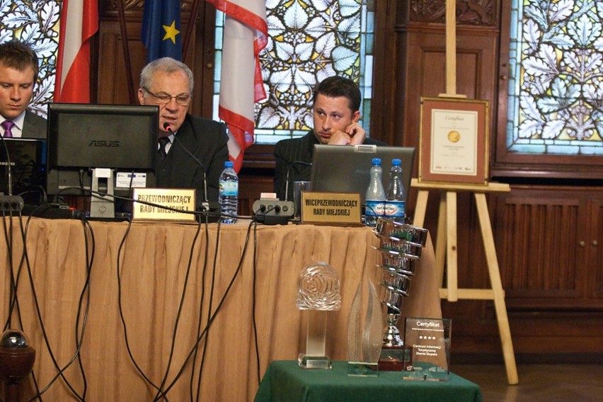 Radni nie udzielili prezydentowi Słupska absolutorium 