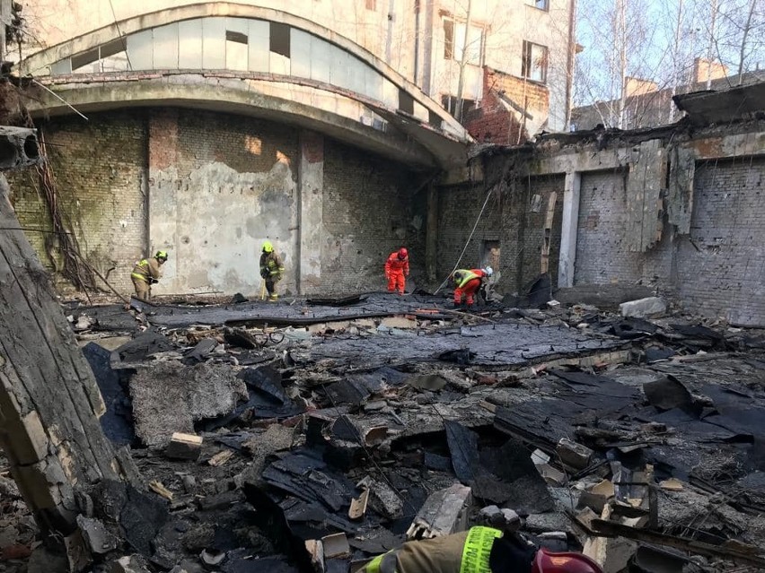 Katastrofa budowlana na Dolnym Śląsku. Zawaliła się przedwojenna fabryka [ZDJĘCIA]