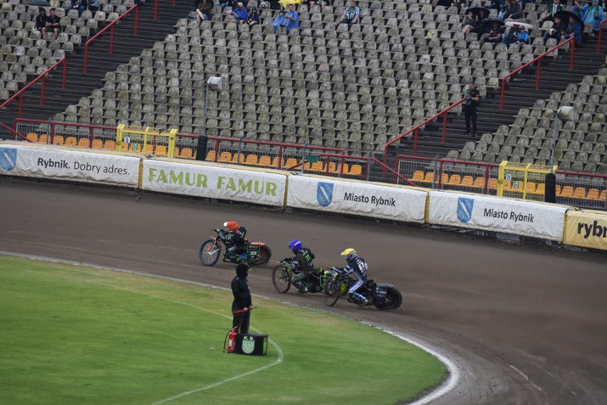 ROW Rybnik pozostał u siebie niepokonany.